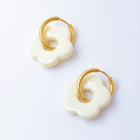 Boucles ivoire dorées Clénora – Élégance discrète | Mitsury