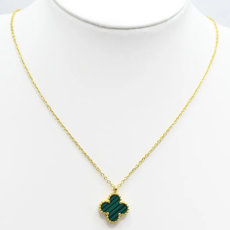 Collier trèfle acier doré avec pendentif vert Azméria