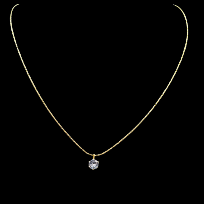 Collier doré lumineux en acier inoxydable porté – Mitsury