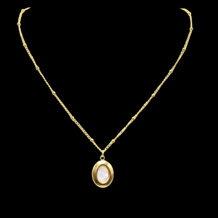 Collier doré nacre avec pendentif ovale – Mitsury