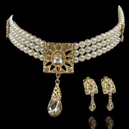 Ras du cou blanc mariage Lurelya en perles blanches et doré avec pendentif cristal